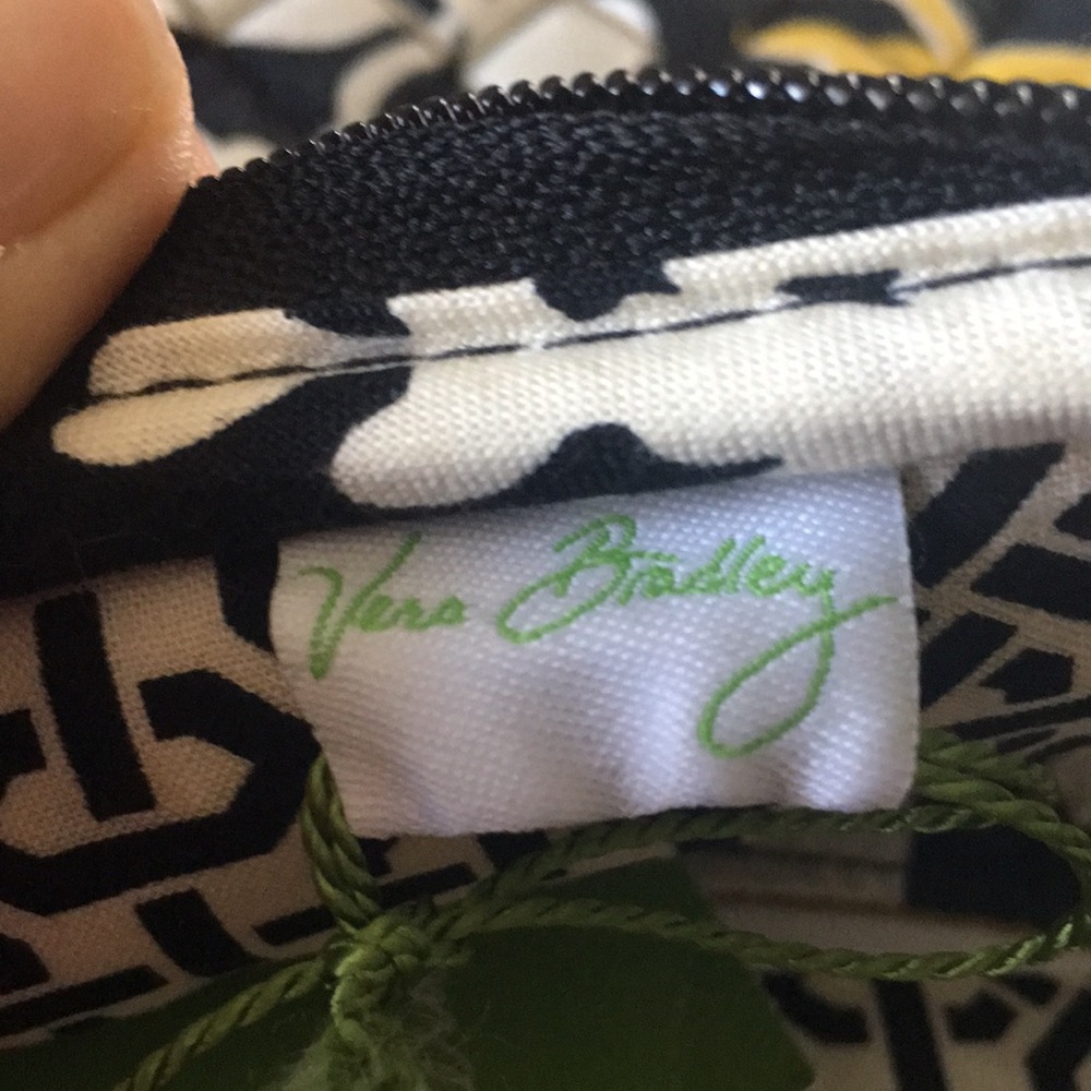Vera Bradley tablet sleeve - Picture 7 of 7
